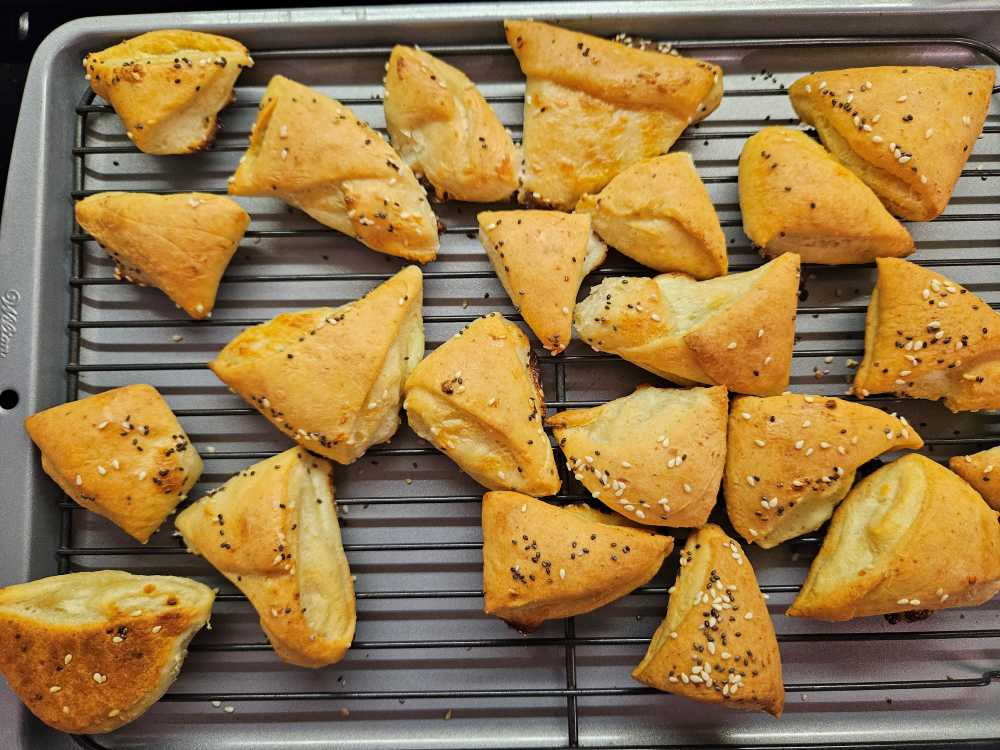 Read more about the article Trouglići sa sirom